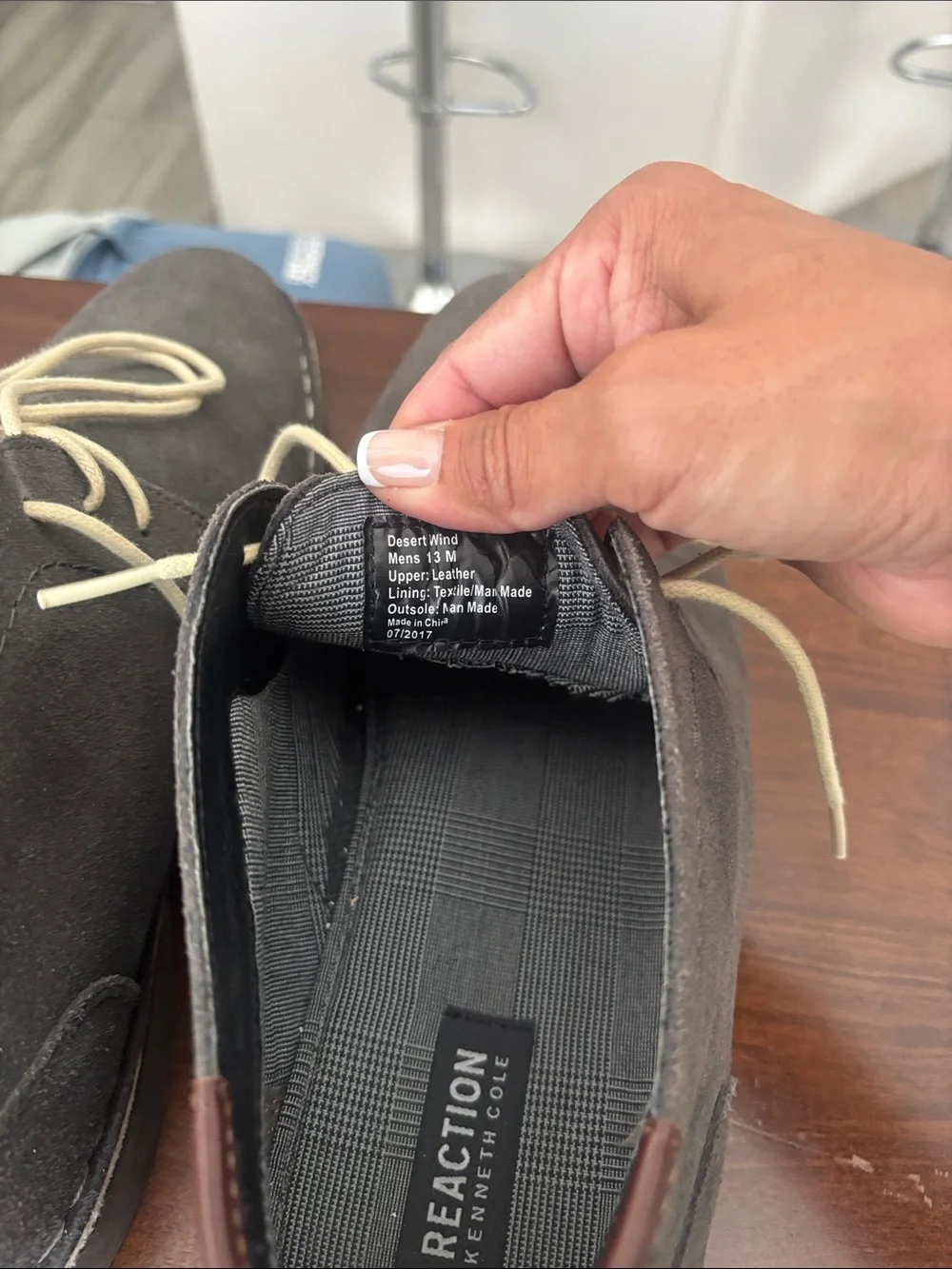 Kenneth Cole Reaction Brown Suede Chukka Boots with Cream Laces